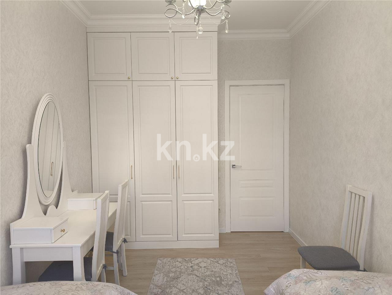 Продажа 4-комнатной квартиры, 100 м² - Продажа квартир в Караганде - страница 4 фото 8 из 24