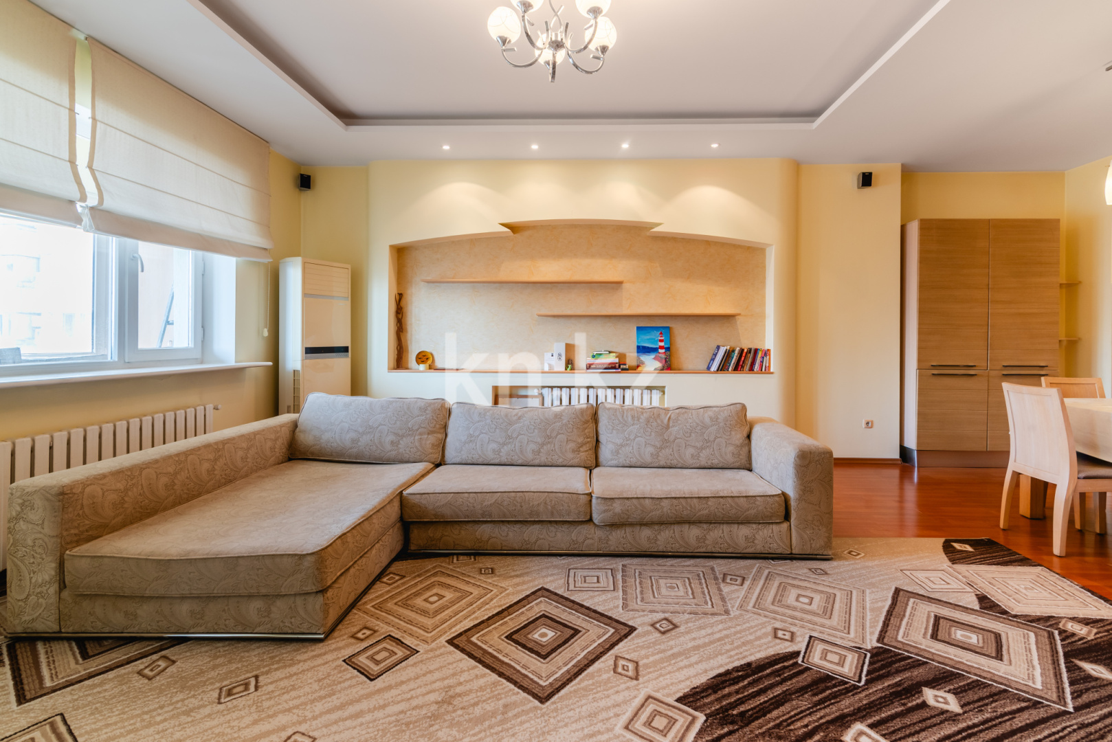 Продажа 3-комнатной квартиры, 112 м², ул. Сатпаева, дом  9Б - Сейфуллина в Алматы - фото 2