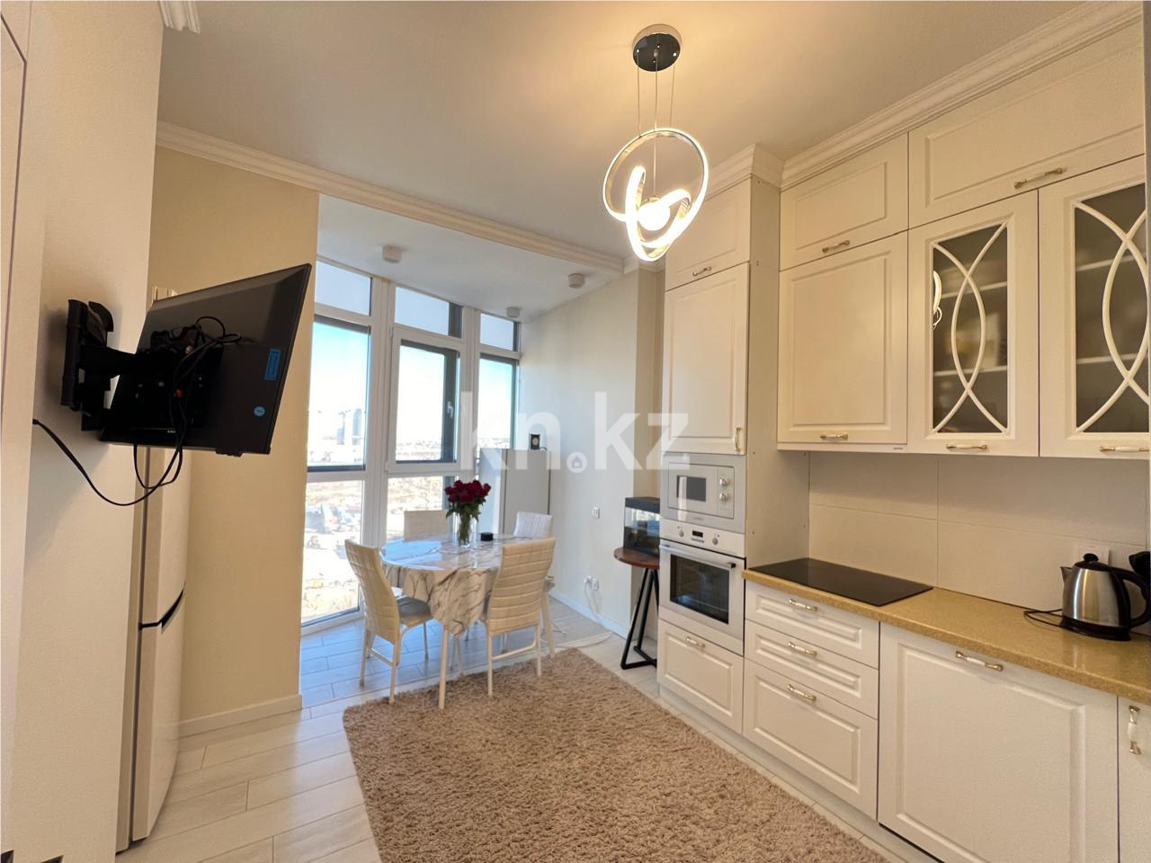 Продажа 2-комнатной квартиры, 62 м², ул. Дюсембекова, дом  83/1 - Продажа квартир в Караганде фото 4 из 19