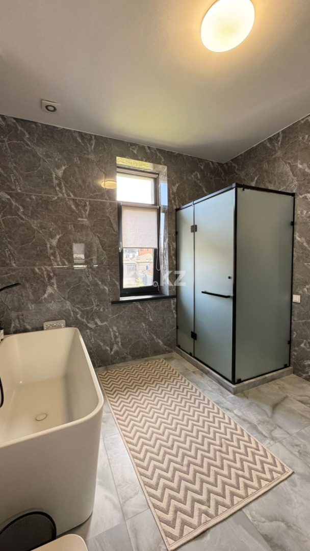 Продажа 6-комнатного дома, 422 м² - Продажа домов, коттеджей в Алматы фото 35 из 40