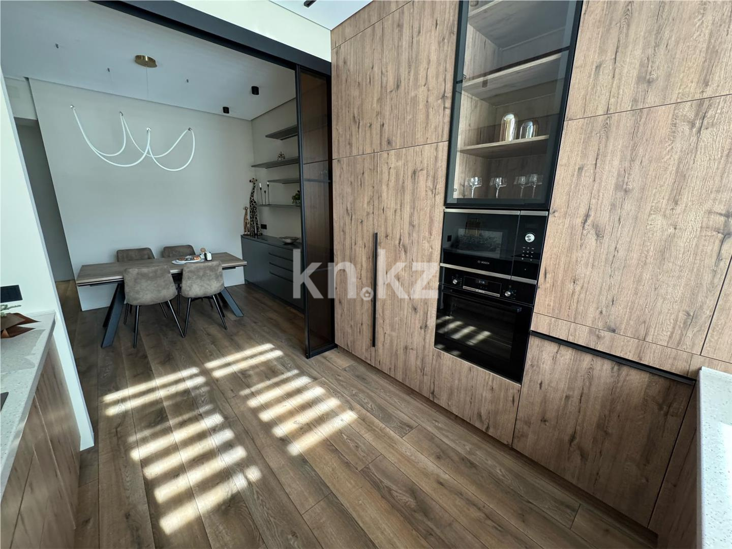 Продажа 4-комнатной квартиры, 142 м² - Продажа квартир в кирпичном доме в Казахстане - страница 190 фото 13 из 30