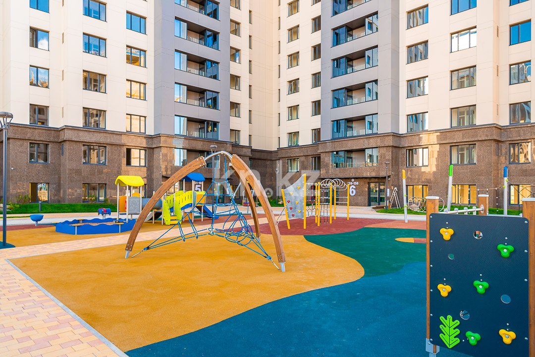 Продажа 4-комнатной квартиры, 92 м², ул. Туркестан, дом  28 в Астане - фото 9