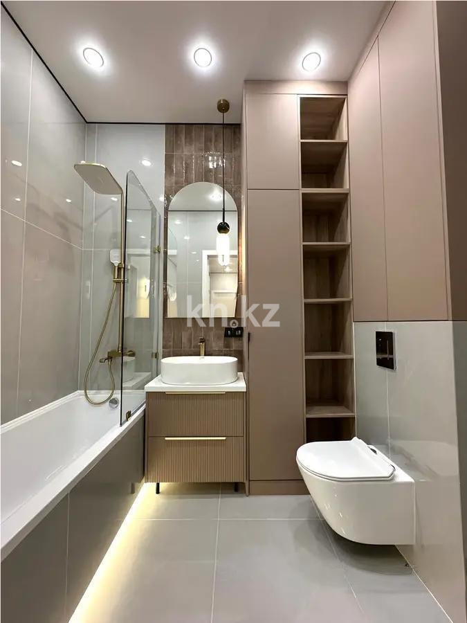 Продажа 2-комнатной квартиры, 64 м², пр. Тауелсыздык, дом  25/2 в Астане - фото 4