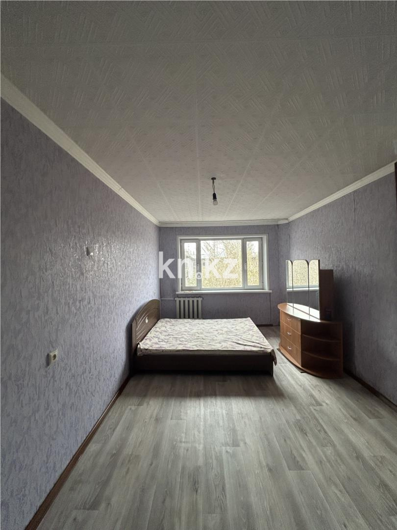 Продажа 4-комнатной квартиры, 76 м², 1 кв-л - Продажа  четырехкомнатных квартир в Караганде фото 2 из 7