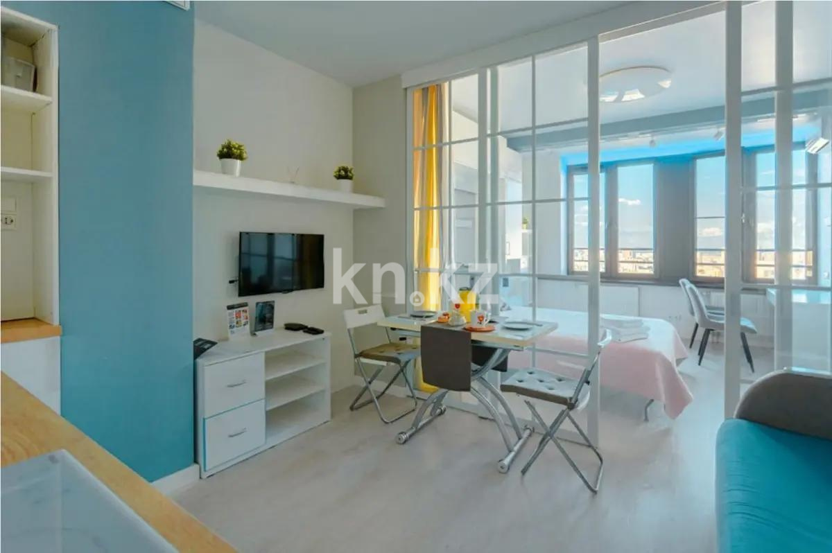 Продажа 2-комнатной квартиры, 62 м², ул. Толе би, дом  25/1 - Продажа  двухкомнатных квартир в новостройках Астаны без посредников фото 1 из 3
