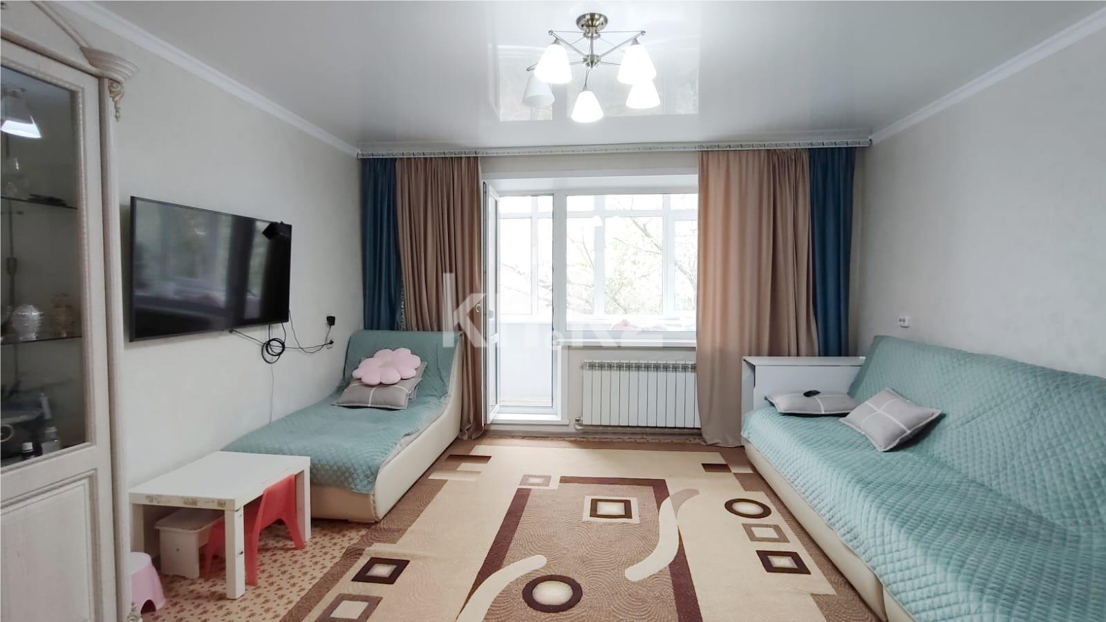 Продажа 3-комнатной квартиры, 72 м², мкр-н Восток-3 - Продажа  трехкомнатных квартир в Караганде фото 1 из 16