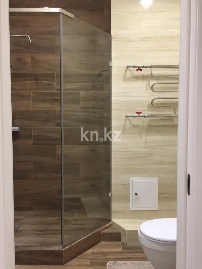 Продажа 1-комнатной квартиры, 37 м², ул. Туркестан, дом  20 в Астане - фото 3