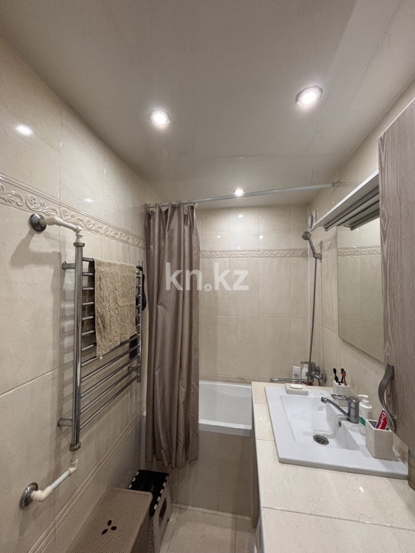 Продажа 4-комнатной квартиры, 73.9 м² в Караганде - фото 13