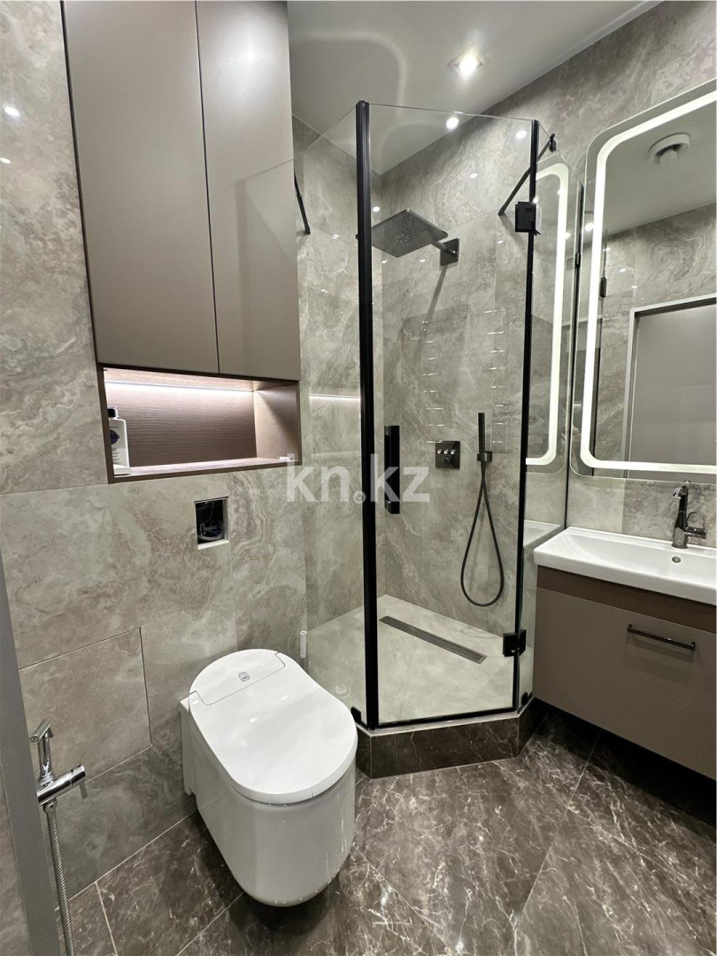 Продажа 4-комнатной квартиры, 105 м², мкр-н Степной-3 - Продажа  четырехкомнатных квартир в Караганде фото 18 из 24