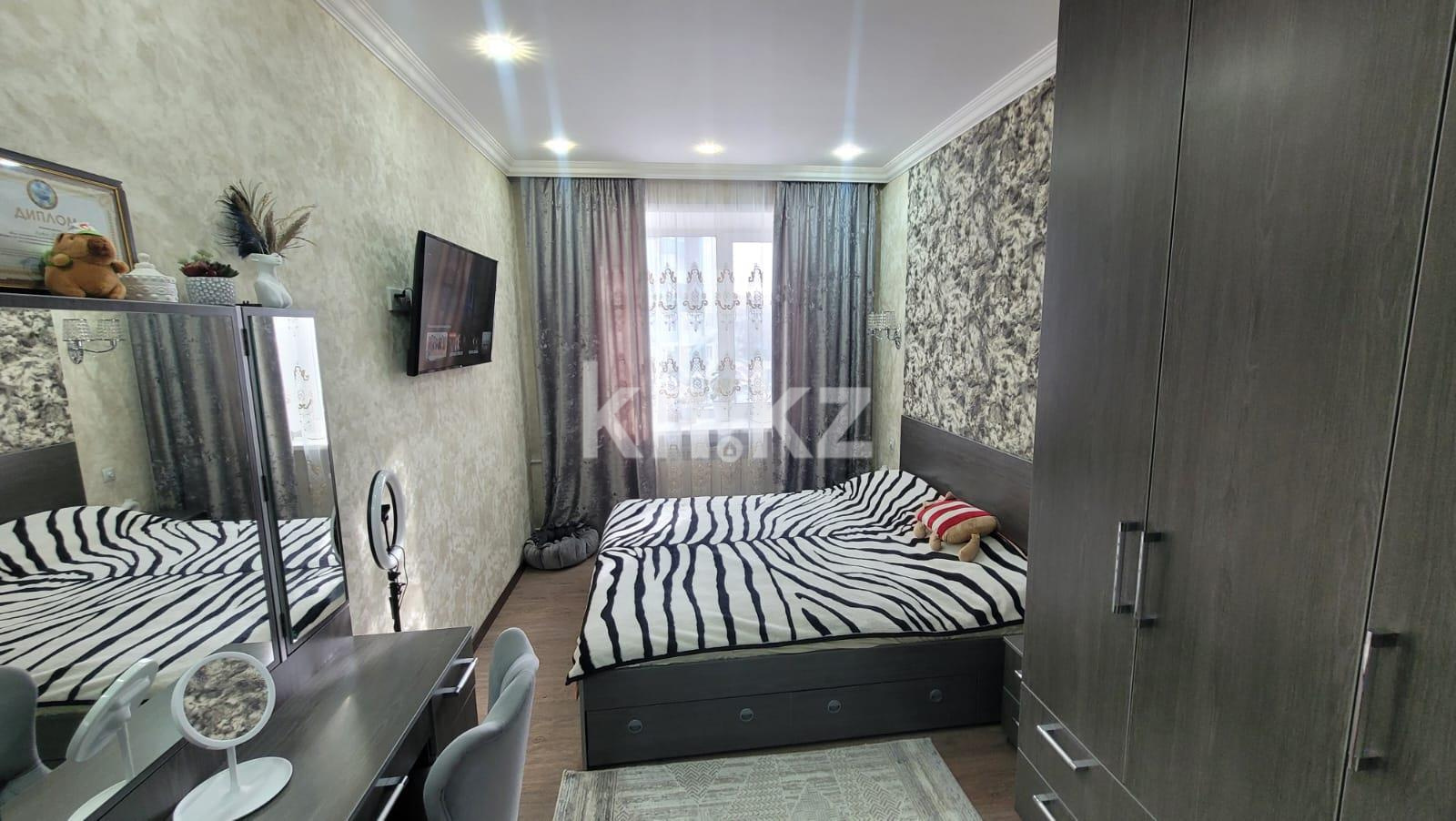 Продажа 3-комнатной квартиры, 82 м², ул. Абая в Караганде - фото 3