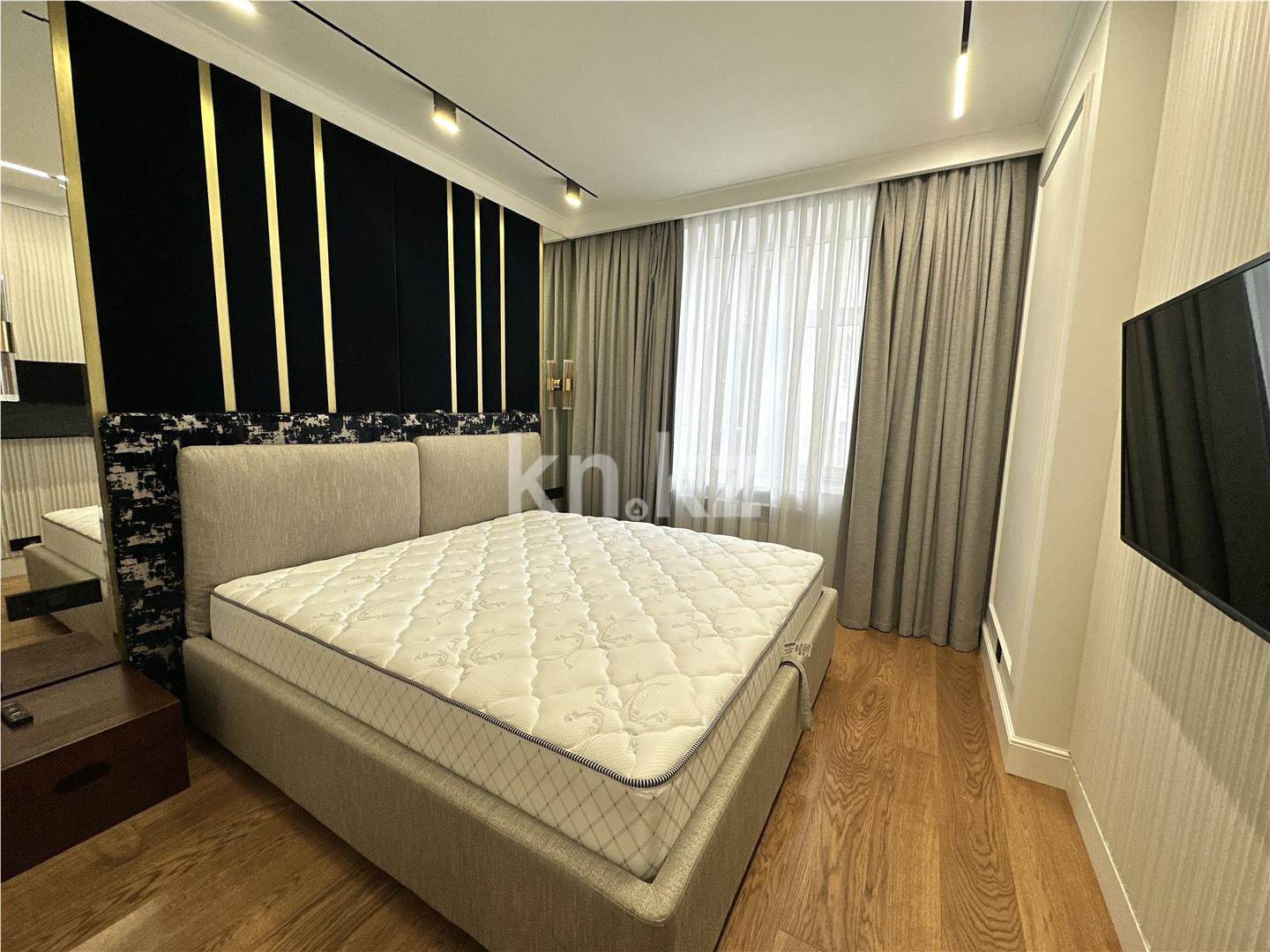 Продажа 4-комнатной квартиры, 105 м², мкр-н Степной-3 - Продажа  четырехкомнатных квартир в Караганде фото 13 из 24