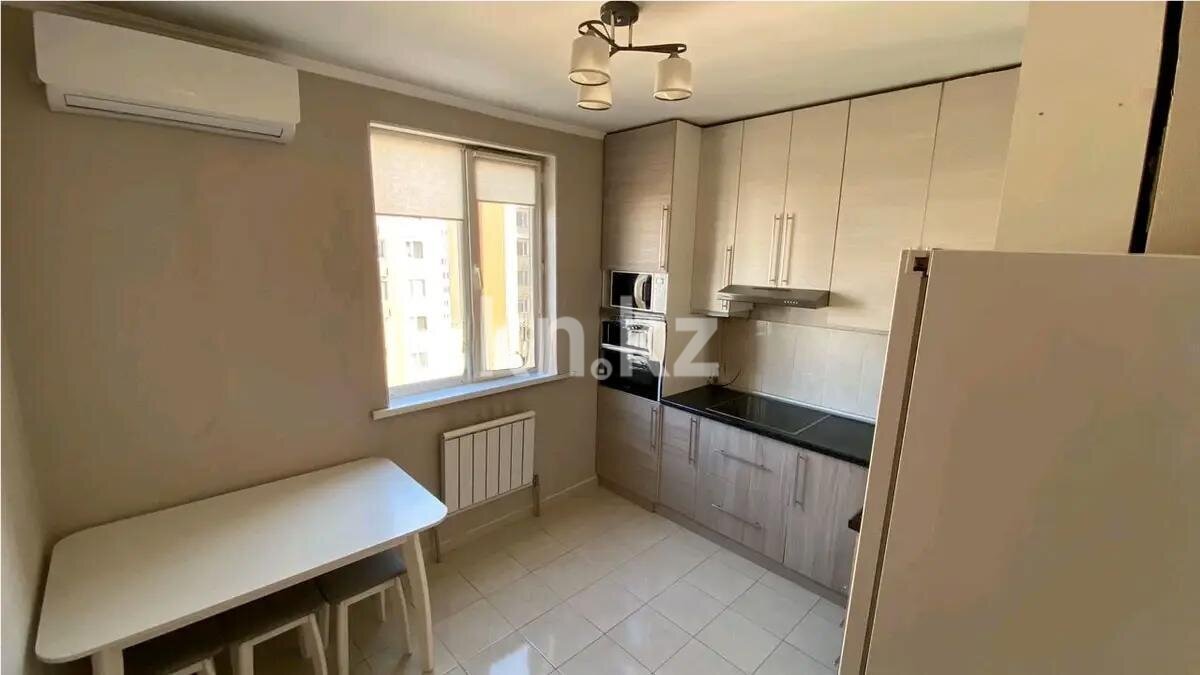 Продажа 1-комнатной квартиры, 37 м² в Алматы - фото 2