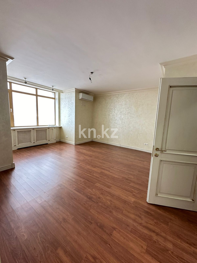 Продажа 4-комнатной квартиры, 300 м² в Астане - фото 9