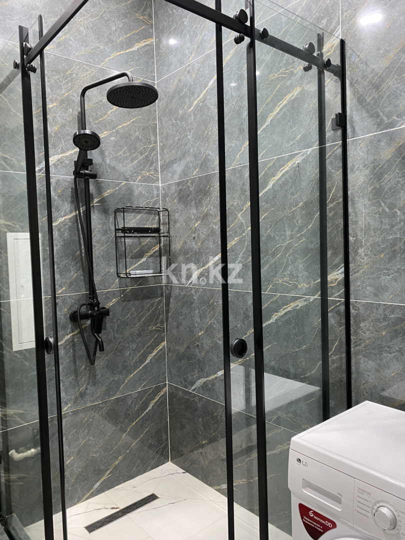 Аренда 1-комнатной квартиры посуточно, 50 м², 28 мкр., дом  49 - Продажа и аренда недвижимости в Актау фото 11 из 16