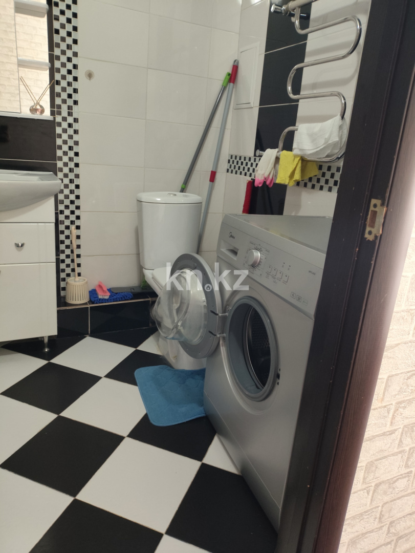 Аренда 2-комнатной квартиры, 46 м², мкр-н Жетысу-2, дом  85 - ул. Саина - Аренда  двухкомнатных квартир помесячно в Алматы с фото фото 4 из 8