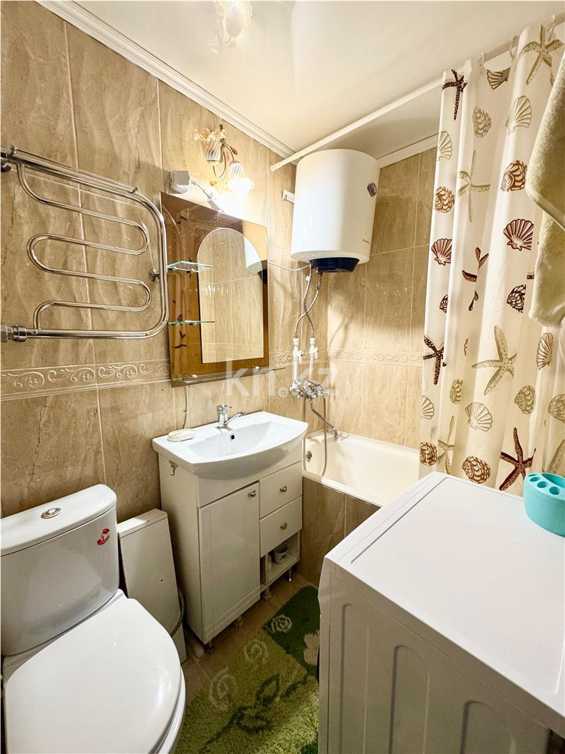 Продажа 2-комнатной квартиры, 51 м², пр. Строителей, дом  1 - Продажа  двухкомнатных квартир в Караганде фото 7 из 11