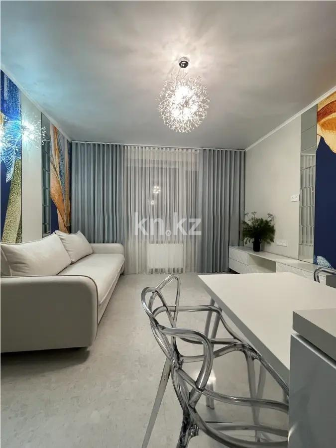 Продажа 2-комнатной квартиры, 40 м², ул. Академическая, дом  9/10 блок 1 в Караганде