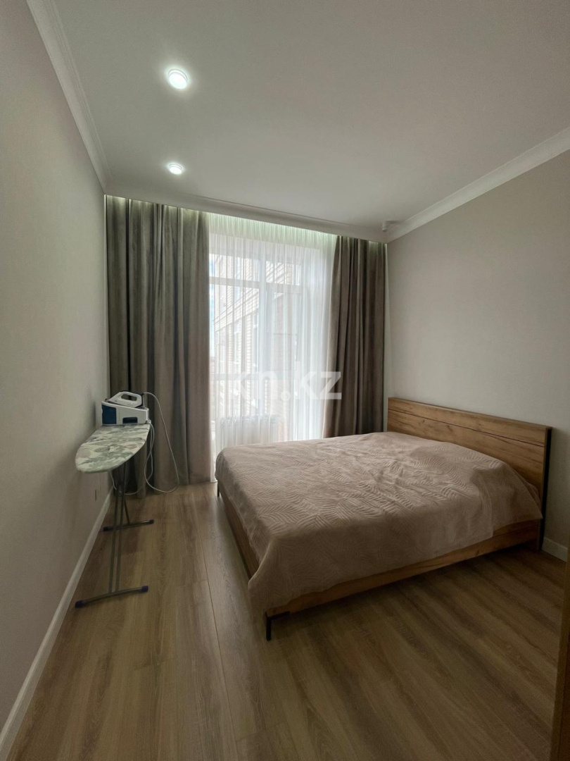 Продажа 3-комнатной квартиры, 97 м², мкр-н Степной-4, дом  23/2 в Караганде - фото 2