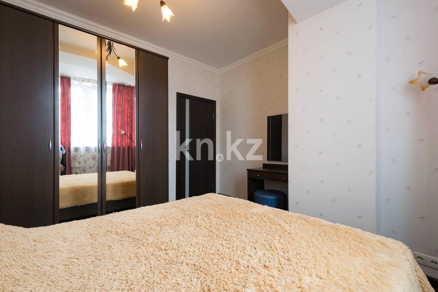 Аренда 2-комнатной квартиры посуточно, 63 м², Керемет, дом  3/2 - ул. Тимирязева в Алматы - фото 15