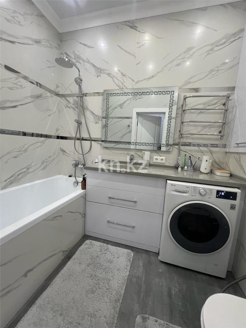 Продажа 3-комнатной квартиры, 94 м², ул. Сатыбалдина, дом  30 - Продажа квартир в Караганде фото 16 из 27