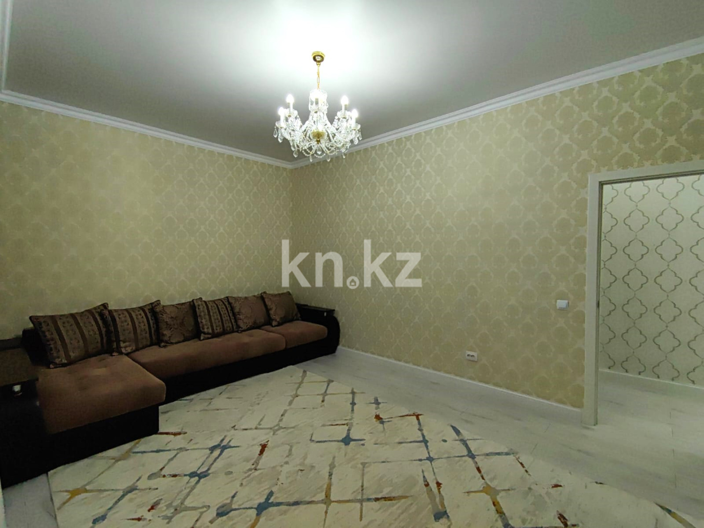 Продажа 4-комнатной квартиры, 109 м², пр. Шахтеров, дом  52б - Продажа  четырехкомнатных квартир в Караганде фото 3 из 40