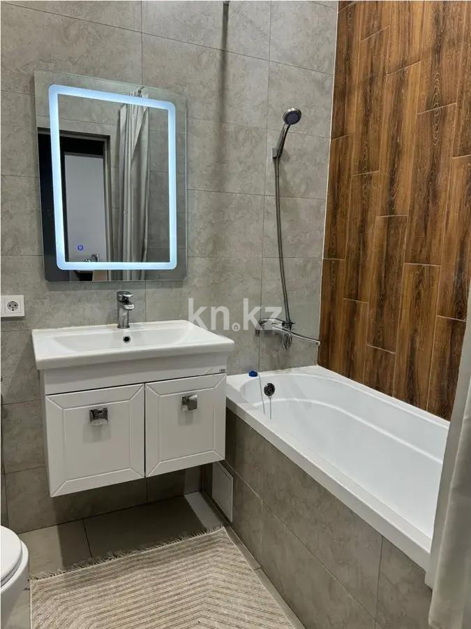 Продажа 1-комнатной квартиры, 36 м², ул. Айтматова, дом  60 в Астане - фото 5