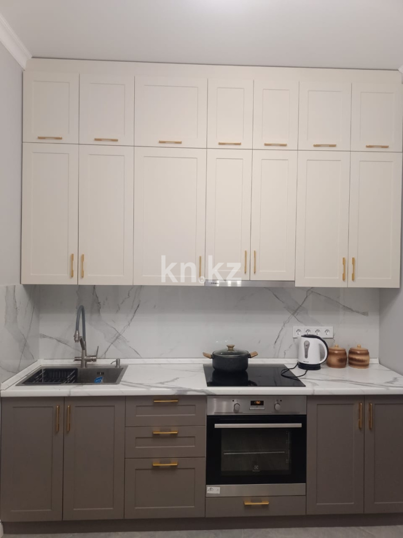 Аренда 1-комнатной квартиры, 45 м², пр. Туран, дом  59/2 - пр. Улы Дала - Аренда квартиры помесячно в Астане фото 1 из 14