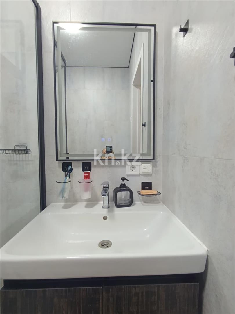 Продажа 3-комнатной квартиры, 71 м², ул. Муканова, дом  78 - Продажа  трехкомнатных квартир в Караганде фото 10 из 17