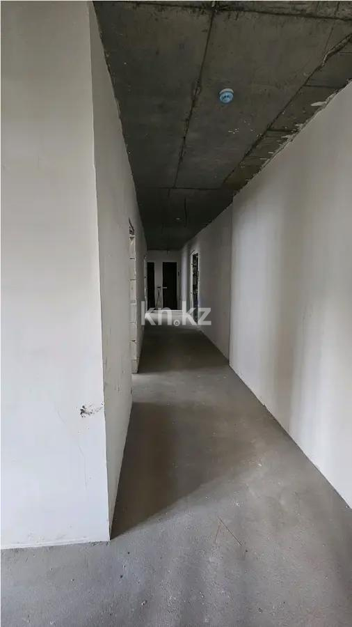 Продажа 4-комнатной квартиры, 108 м², пр. Тауелсыздык, дом  25 в Астане - фото 5