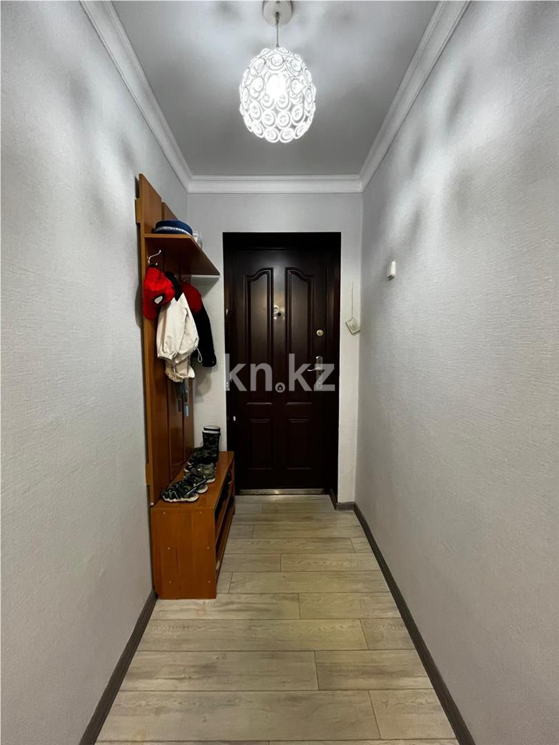Продажа 3-комнатной квартиры, 63 м² - Продажа трехкомнатных квартир в Майкудуке Караганды - страница 12 фото 11 из 15