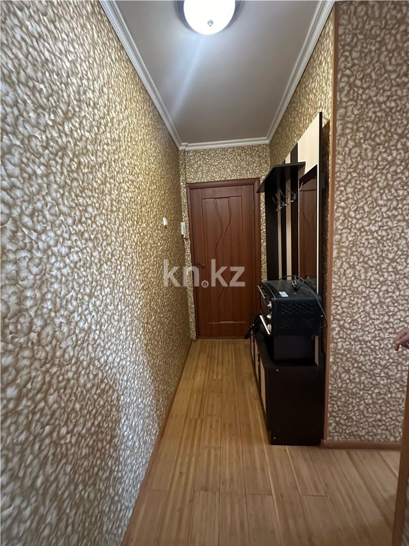 Продажа 2-комнатной квартиры, 45 м², 6 мкр. - Продажа и аренда недвижимости в Темиртау фото 7 из 13