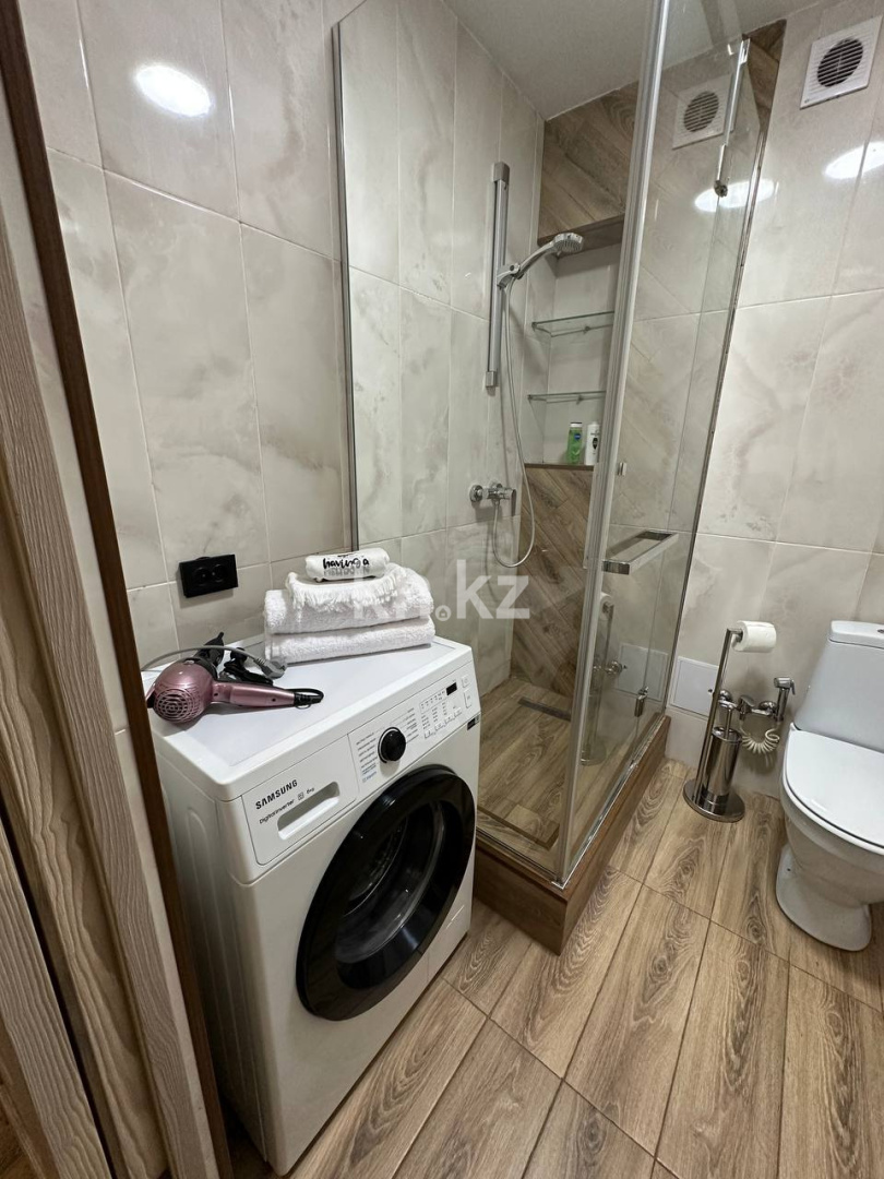 Аренда 1-комнатной квартиры посуточно, 27 м², ул. Карасай батыра, дом  326 - Аренда квартир посуточно в Алматы фото 7 из 15