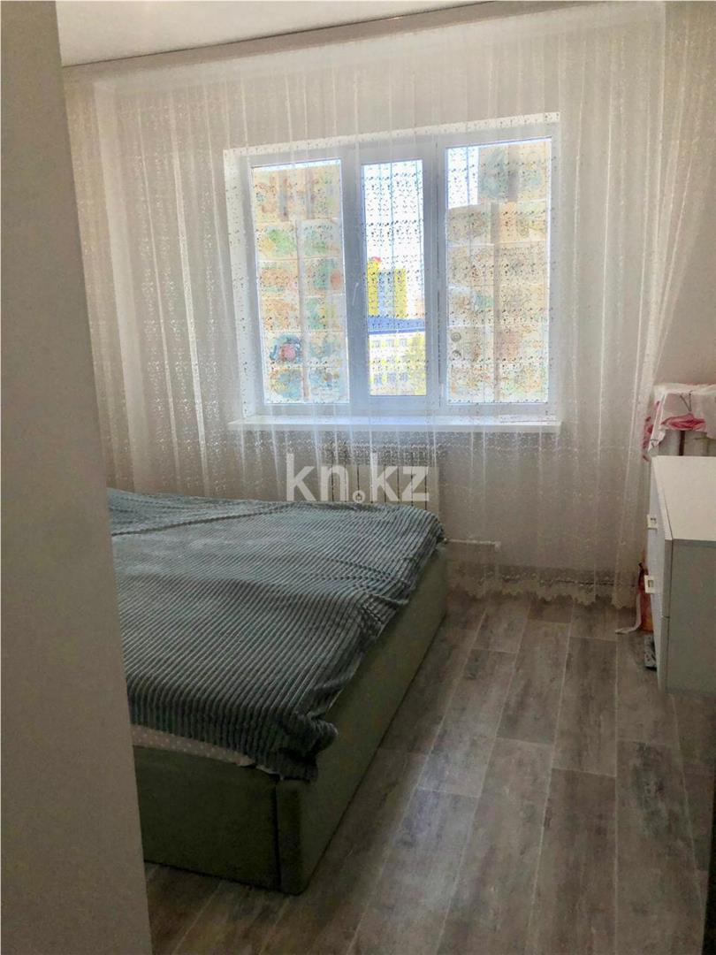 Продажа 3-комнатной квартиры, 74 м², мкр-н Голубые Пруды, дом  5/5 - Продажа  трехкомнатных квартир в Караганде фото 7 из 16