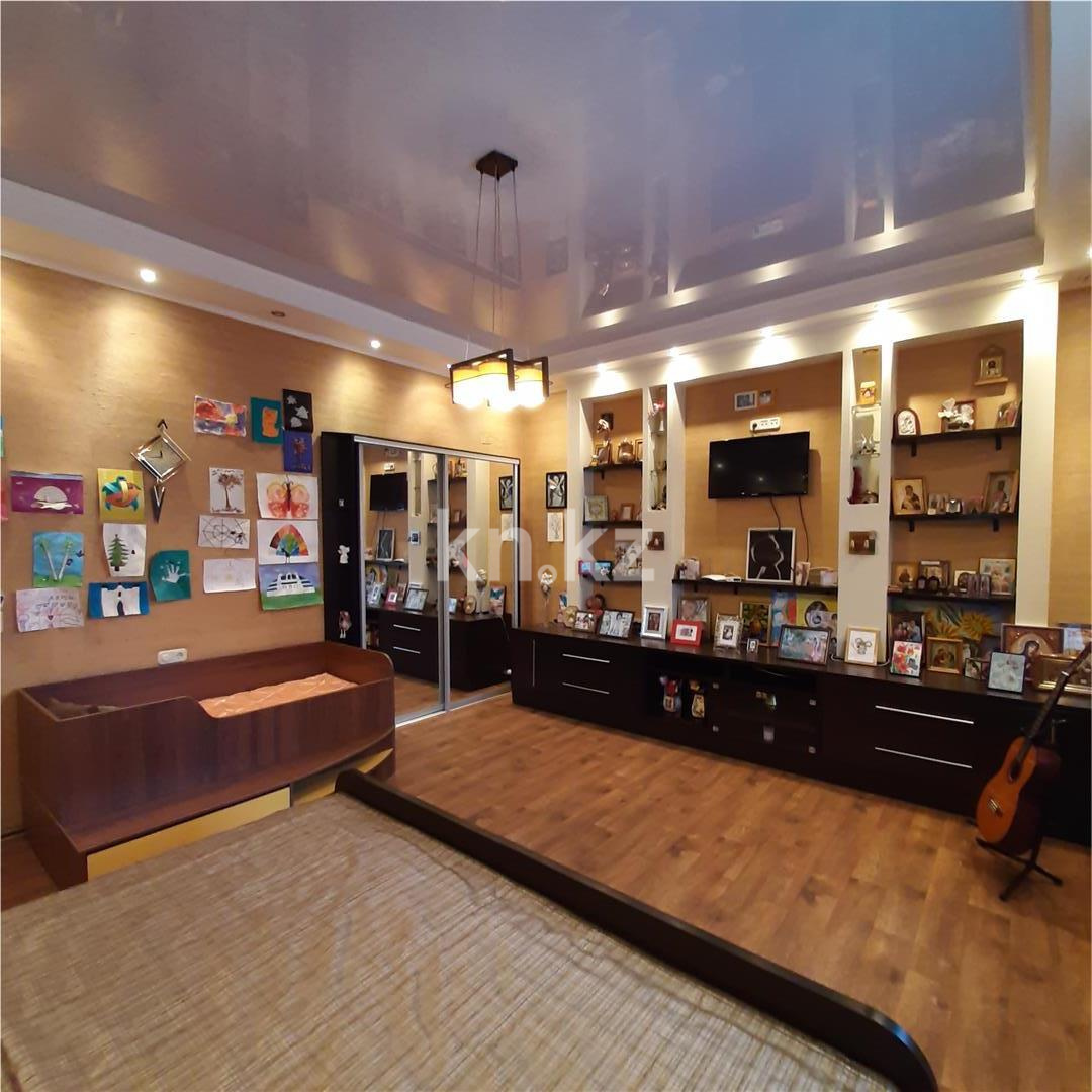 Продажа 7-комнатного дома, 302 м², ул. Жұмабек Тәшенов - Продажа домов, коттеджей в Темиртау фото 26 из 49