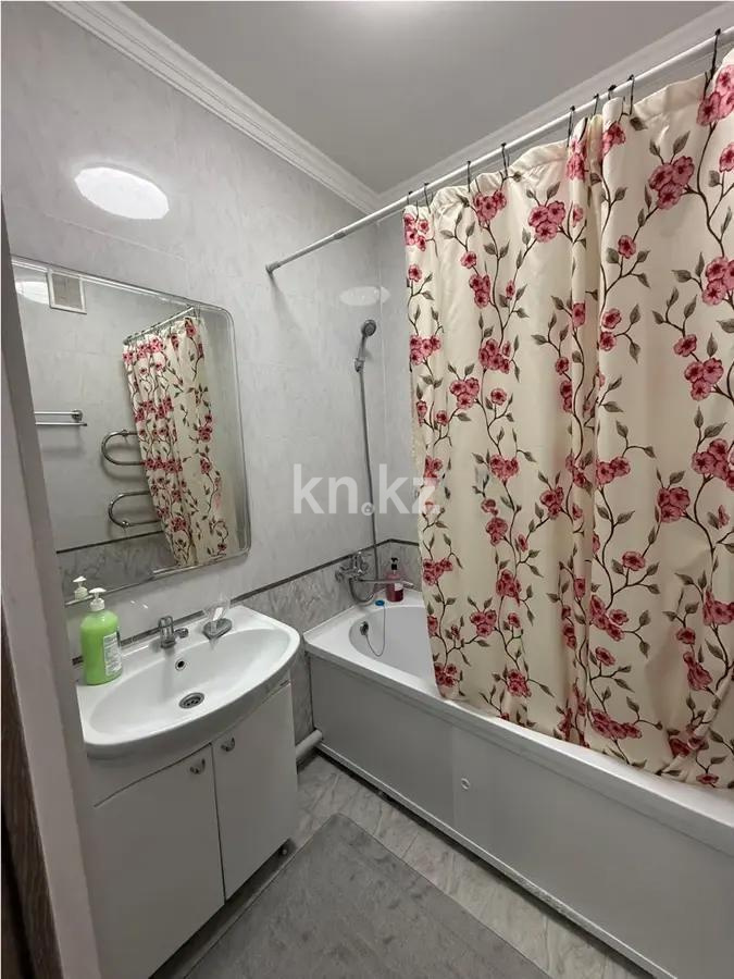 Продажа 2-комнатной квартиры, 55 м², мкр-н Аксай-2, дом  25 в Алматы - фото 4 Продажа 2-комнатной квартиры, 55 м², мкр-н Аксай-2, дом  25 в Алматы - фото 4