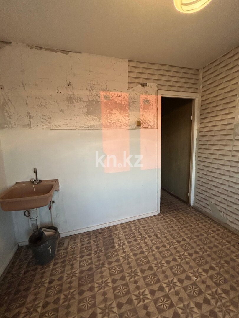 Продажа 1-комнатной квартиры, 38 м² в Усть-Каменогорске - фото 8