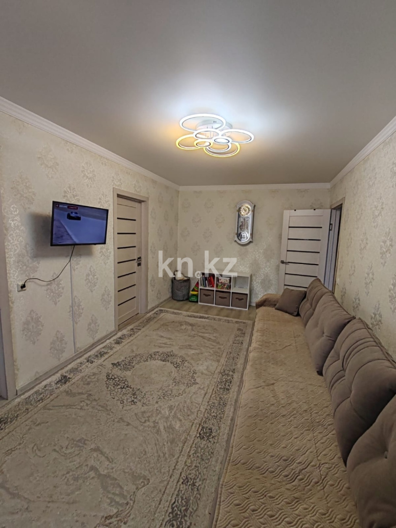 Продажа 3-комнатной квартиры, 48 м² - Продажа трехкомнатных квартир в Караганде фото 1 из 13