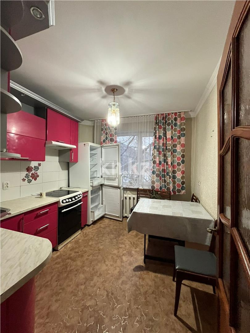 Продажа 3-комнатной квартиры, 65 м² - Продажа  трехкомнатных квартир в Караганде на Юго-Востоке фото 2 из 16