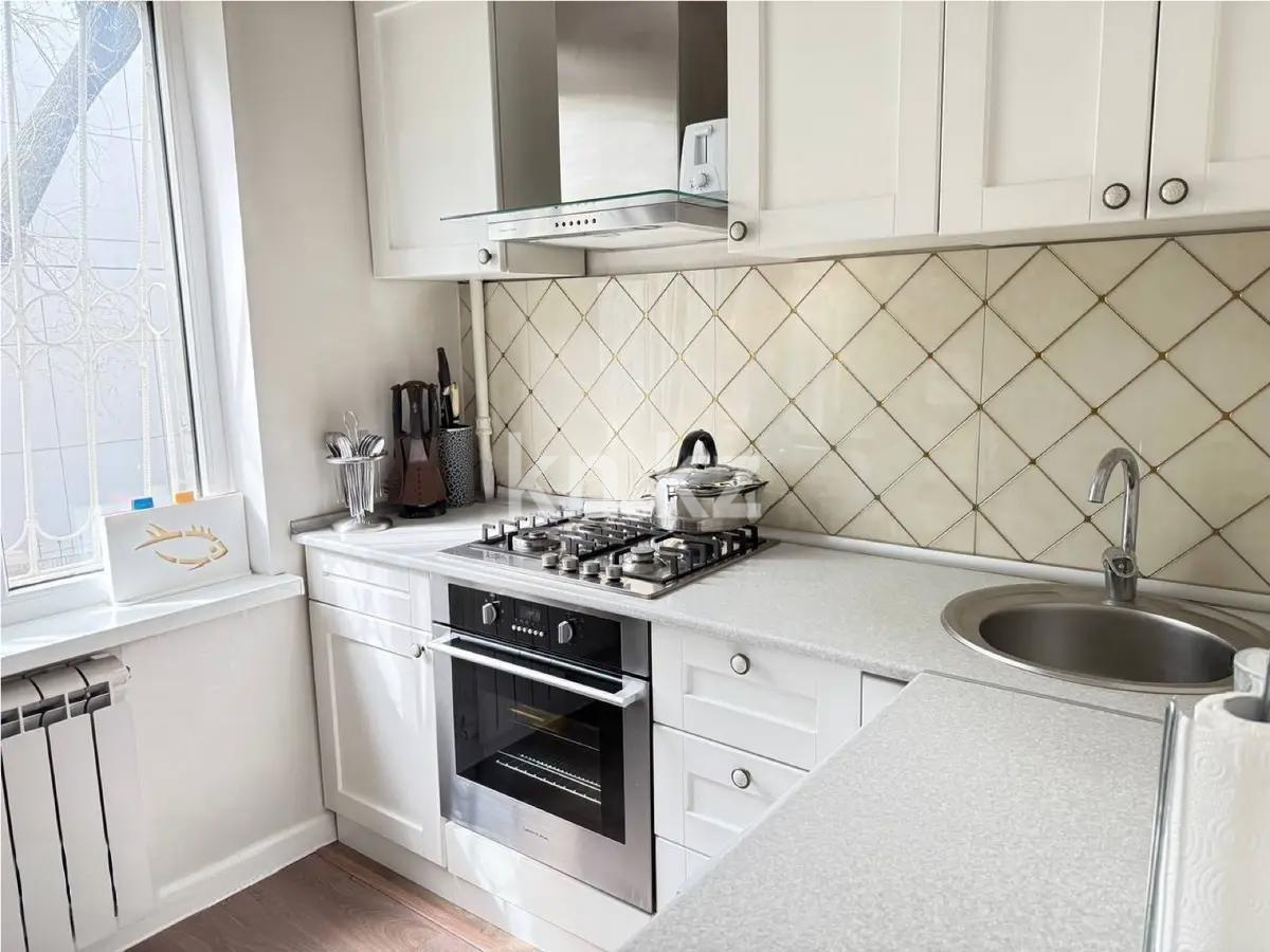 Продажа 2-комнатной квартиры, 43 м², ул. Валиханова, дом  9 - Продажа  двухкомнатных квартир в Алматы без посредников с фото фото 3 из 5