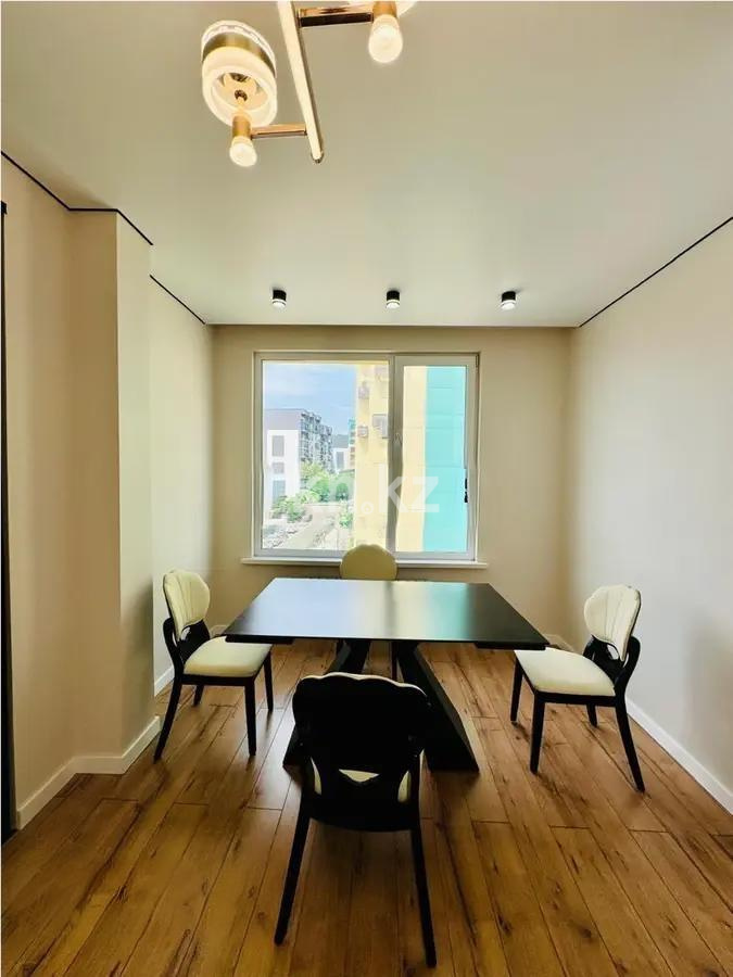 Продажа 3-комнатной квартиры, 100 м², ул. Толе би, дом  285/8 в Алматы - фото 6