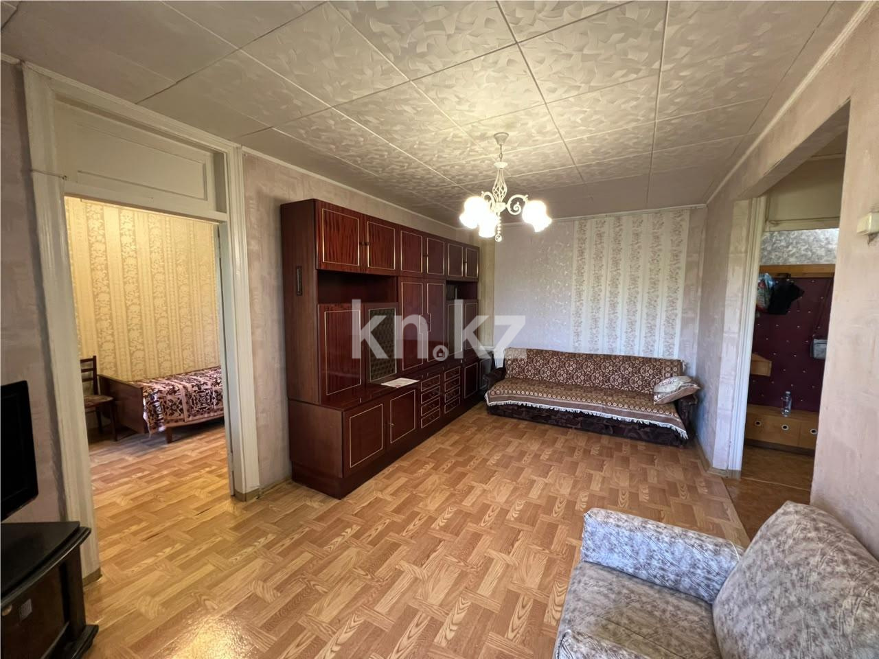Продажа 2-комнатной квартиры, 44 м² - Продажа квартир в панельном доме в Караганде фото 2 из 10