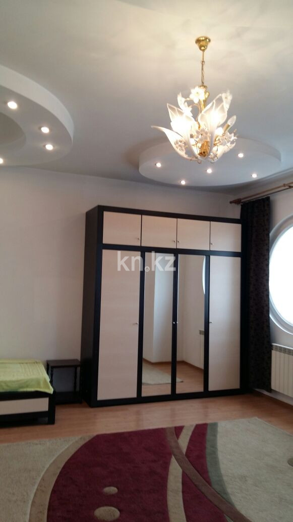 Аренда 3-комнатной квартиры, 165 м², ул. Луганского, дом  1 - ул. Сатпаева - Аренда  трехкомнатных квартир помесячно в Алматы без посредников фото 3 из 11