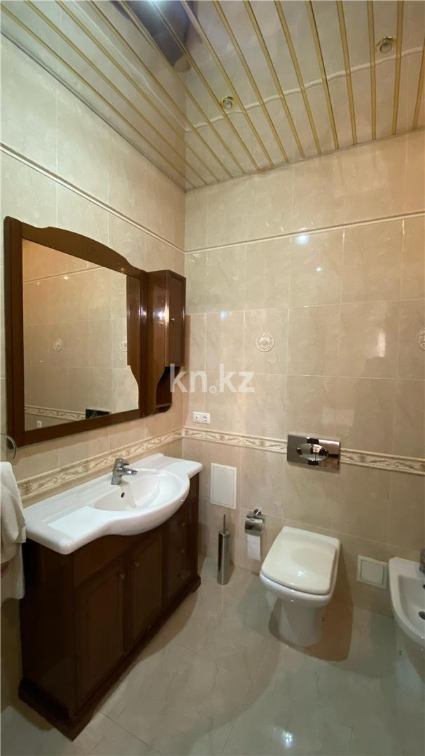 Продажа 4-комнатной квартиры, 164 м², пр. Кошкарбаева в Астане - фото 15