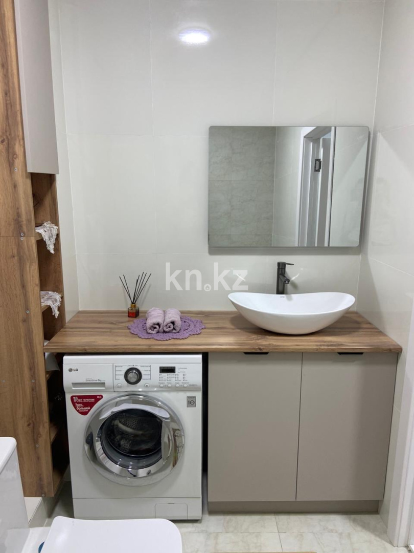 Аренда 1-комнатной квартиры, 43 м² - Аренда квартиры помесячно в Астане фото 1 из 1