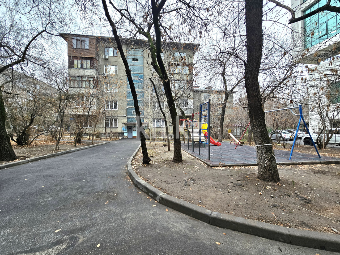 Продажа 3-комнатной квартиры, 110 м², ул. Наурызбай батыра в Алматы - фото 30