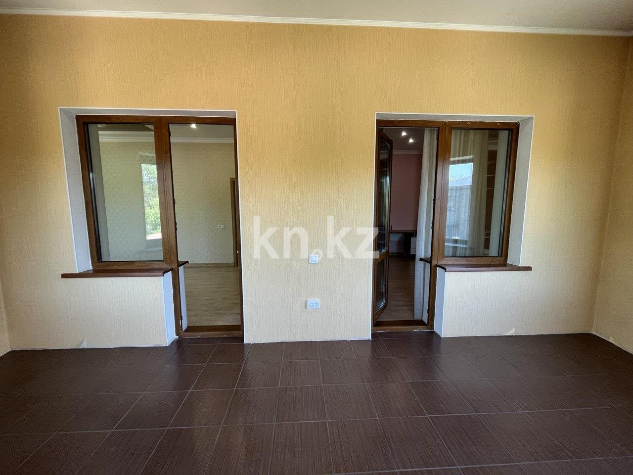 Продажа 8-комнатного дома, 478 м², ул. Жанибекова в Караганде - фото 25