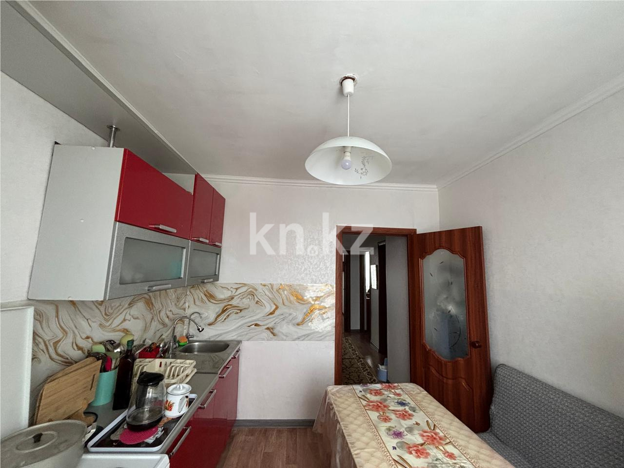 Продажа 3-комнатной квартиры, 75 м², ул. Карла Маркса - Продажа квартир в Караганде фото 6 из 8