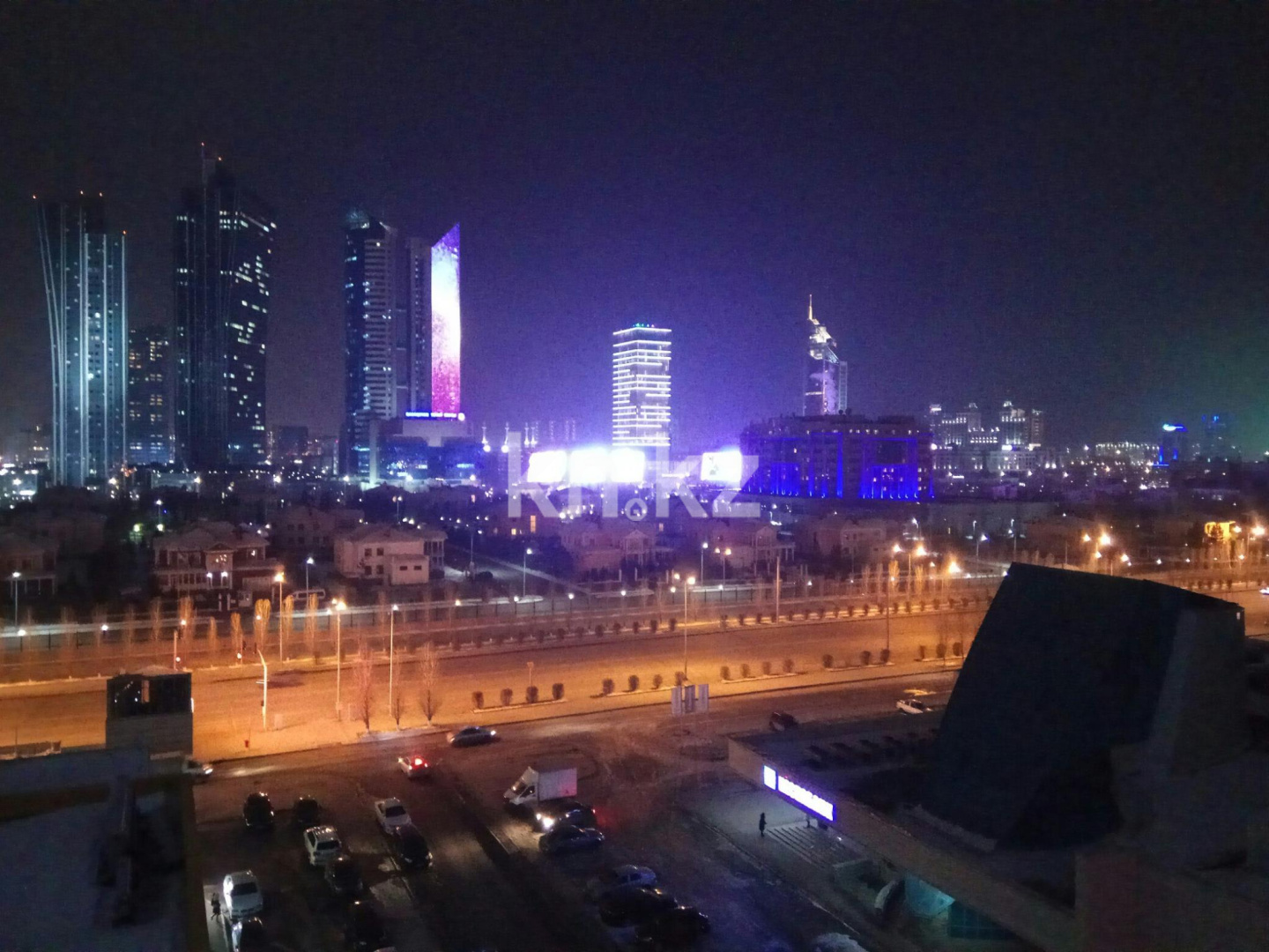 Аренда 2-комнатной квартиры посуточно, 60 м², ул. Сарайшык, дом  7б - Караоткель - Аренда квартир посуточно в Астане с фото фото 15 из 17