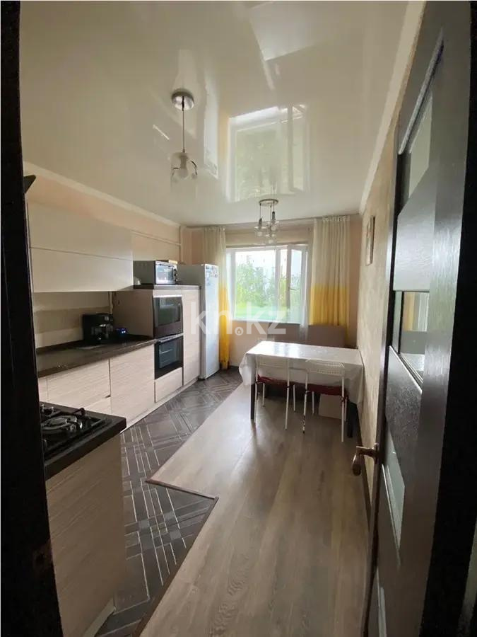 Продажа 3-комнатной квартиры, 70 м², ул. Еренкабырга, дом  14/2 в Астане - фото 4