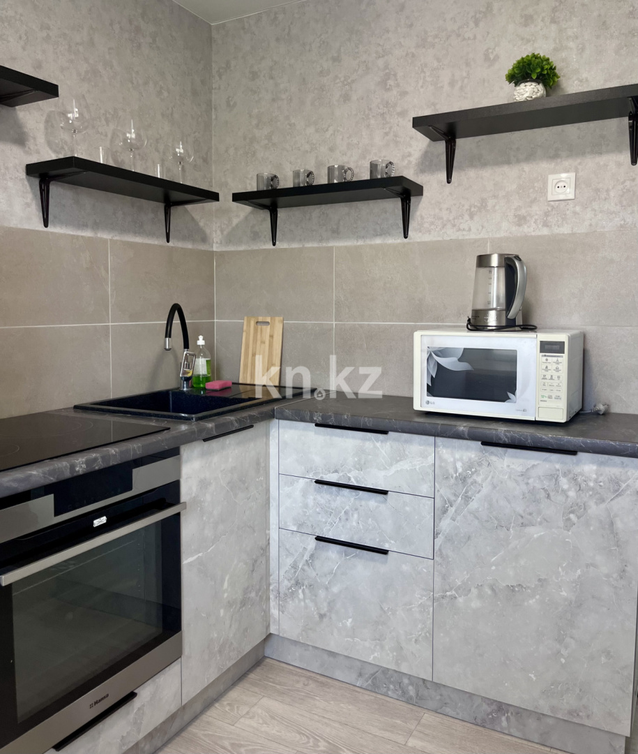 Аренда 1-комнатной квартиры посуточно, 35 м² - Аренда квартир помесячно в Усть-Каменогорске фото 4 из 8